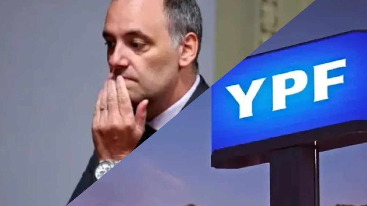 Adorni también dejaría su cargo en el Directorio de YPF
